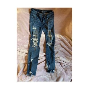 American Eagle mid rise stretchy jeans